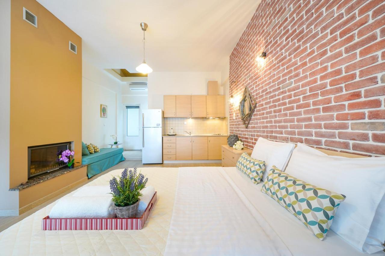 Golden Beachside Terrace Chrysi Ammoudia Luaran gambar